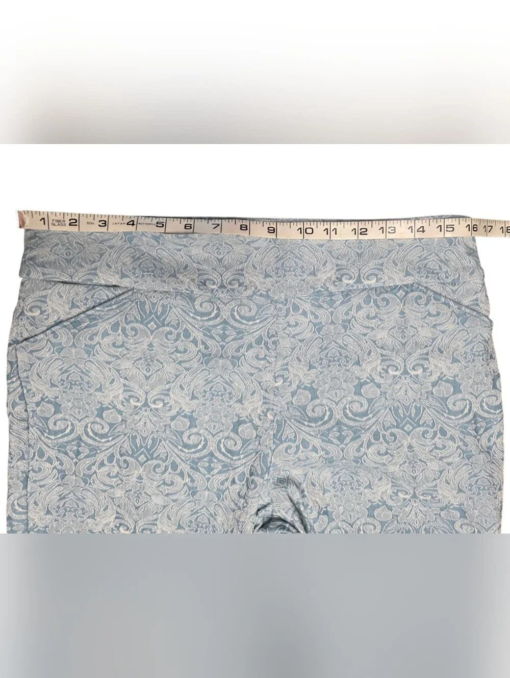 White Lace On Sky Blue  Lace Textured Ankle Cropped Capri Pants 12